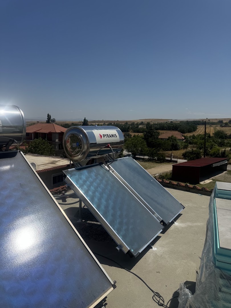 ΣΑΡΜΑΔΑΚΗΣ ΧΡΗΣΤΟΣ · Φωτογραφίες 1
